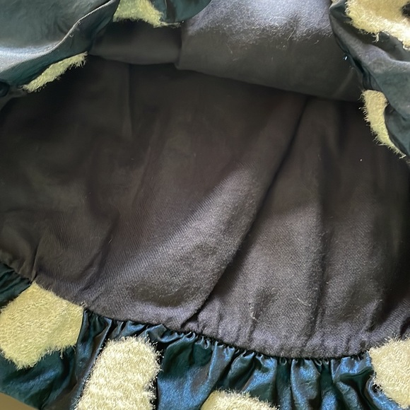 Gorgeous Little Girls Sweater/skirt Monnalisa Set size 4 - Picture 5 of 6